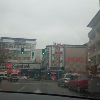 Araç Kiralama Mağduriyeti: Yolda Kalan Araç Ve İletişim Sorunları