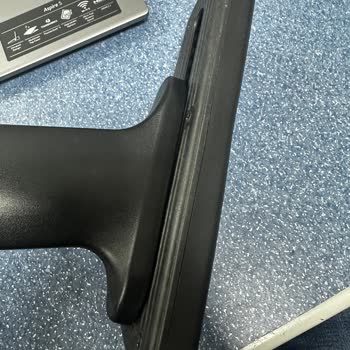 Rampage Oyuncu Koltuğumun Kolçakları Hareket Etmiyor