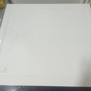 Grundig Teslimat Sırasında Hasar Gören Çamaşır Makinesi