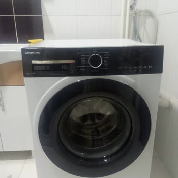 Grundig Teslimat Sırasında Hasar Gören Çamaşır Makinesi