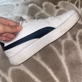 Trendyol Puma Ayakkabıda Çok Hızlı Bir Şekilde Kırılmalar Ve Tabanında Çökme Oluştu!