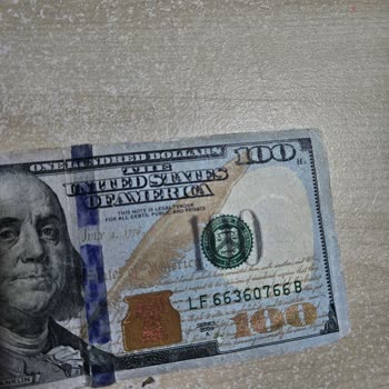 ATM'den Hasarlı Dolar Çekme Ve Çözüm Bekleyişi
