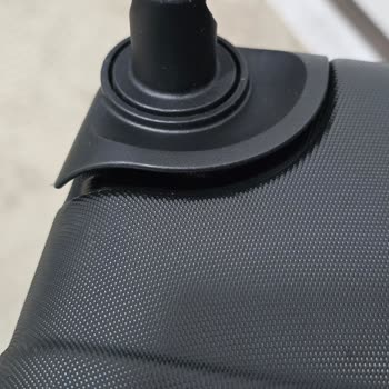 Kırık Valiz Ve İade Sorunu: Şok Market'te Mağduriyet