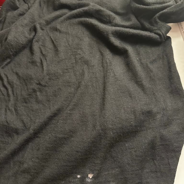 Silk And Cashmere 8000 TL'lik Kaşmir Kazak Fiyaskosu: Delinmiş Ürün, İlgisiz Hizmet!