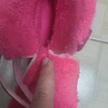 Kız Çocuk Ayakkabısında Hayal Kırıklığı: Yanlış Tamirat Ve İade Sorunu