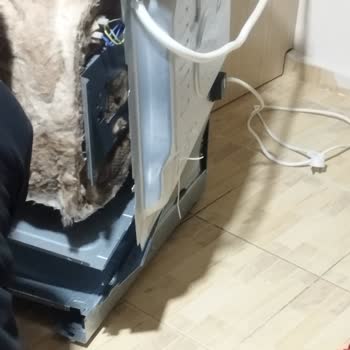 İki Kez Hasarlı Gelen Fırın: Vestel'den Çözüm Bekliyorum