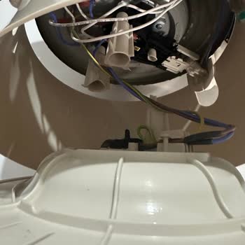 Kırık Semaver İçin Çözüm Arayışı