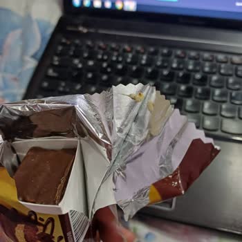 Ülker Çikolatalı Kek İçinden Kurt Çıktı!