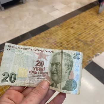 Toyz Shop'ta Müşteri Aşağılayan Tavırlar