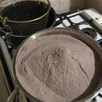 Delik Paket Ve Yetersiz Müşteri Hizmeti