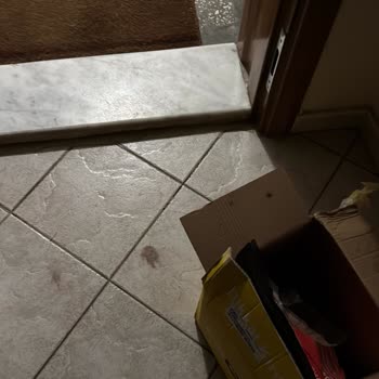 Delik Paket Ve Yetersiz Müşteri Hizmeti