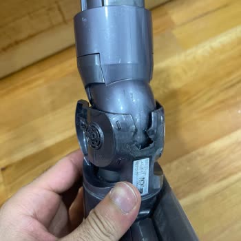 Garanti Kapsamında Değiştirilmeyen Dayson Süpürge Başlığı