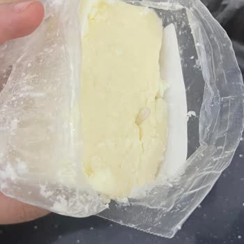 BİM Peynirden Çıkan Plastik Şoku