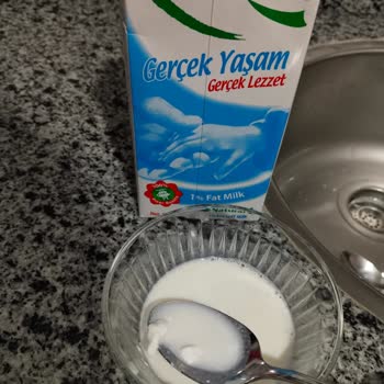 Kaliteli Markanın Bozuk Süt Sürprizi