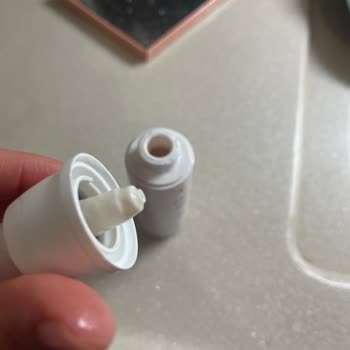 Avene Krem Pompa Sorunu Ve Eksik Dolum Şikayeti