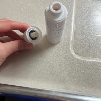 Avene Krem Pompa Sorunu Ve Eksik Dolum Şikayeti