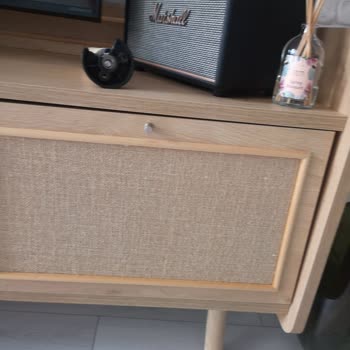 Kurulum Sorunu Ve İlgisizlik: Vivense TV Ünitesi Hayal Kırıklığı