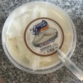 Bozuk Kaymak Ve Kötü Müşteri Deneyimi