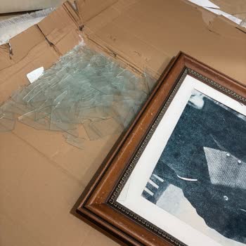 Hasarlı Ürün Ve İlgisiz Müşteri Hizmetleri Deneyimi