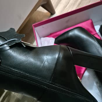 Boyner'den Yıpranmış Ayakkabı Şoku