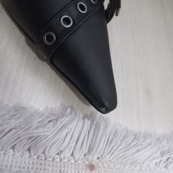 Kalitesiz Ayakkabı: İlk Kullanımda Hayal Kırıklığı