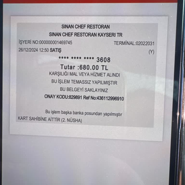 Kahvaltı Mekanında Rahatsız Edici Davranış