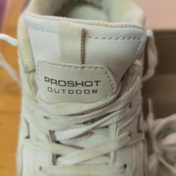 FLO Mağazasında Ayakkabı Değişim Sorunu