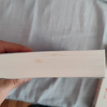 Hasarlı Kitap Kapakları Ve İade Süreci Sorunu