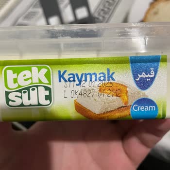 Sek Marka Kaymakta Küf Ve Koku Problemi