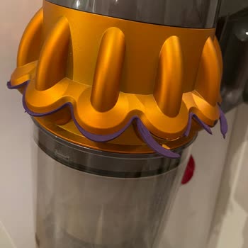 Dyson V15 Süpürge Tekerlek Sorunu Ve Müşteri Hizmetleri Ulaşım Problemi