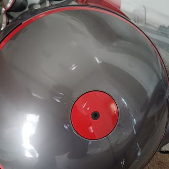 Dyson Süpürge Tekerlekleri Hızla Eskidi
