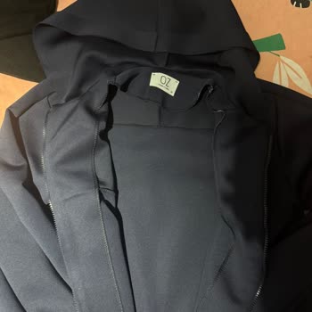 Yanlış Beden Ve Kötü Dikişlerle Gelen Ürün