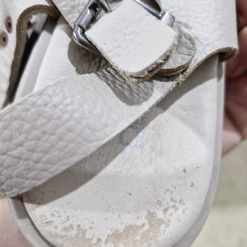 Derimod Sandalet: Kısa Sürede Aşınma Ve Yetersiz Müşteri Hizmeti