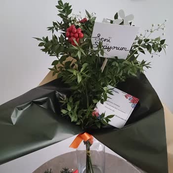 Yanlış Ürün Ve Yetersiz Telafi: Çiçek Sepeti Hayal Kırıklığı