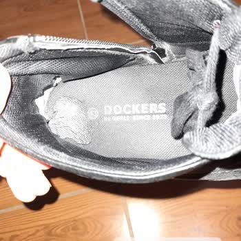 FLO Ayakkabı Kalitesiz Ürün: 10 Ayda Kullanılamaz Hale Gelen Bot