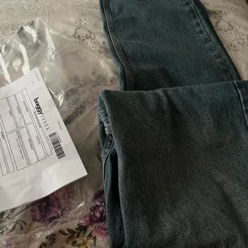 Yanıltıcı Ürün Ve Yüksek Kargo Ücreti