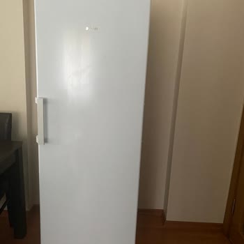 Uğur Derin Dondurucu Gürültü Problemi Ve Değişim Talebi