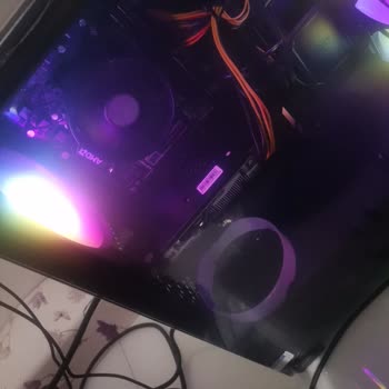 Sıfır Bilgisayarda Parola Sorunu Ve İletişim Eksikliği