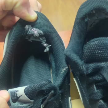 FLO Mağazasında Nike Ayakkabı Sorunu Ve Çözüm Arayışı