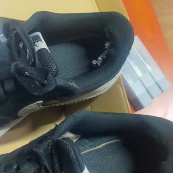 FLO Mağazasında Nike Ayakkabı Sorunu Ve Çözüm Arayışı