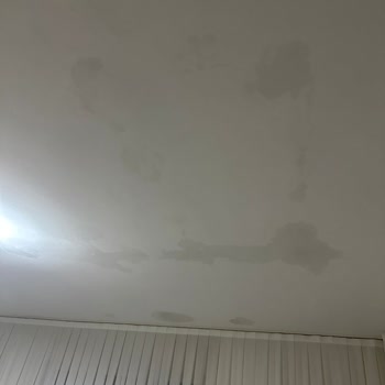 Vodafone Baz İstasyonu Nedeniyle Çatı İzolasyon Sorunu