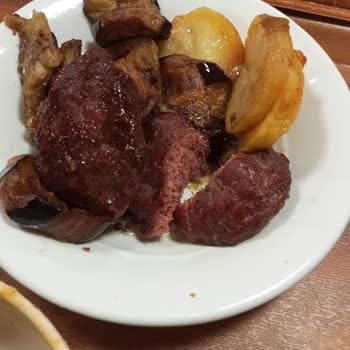 Mahperi Hatun Kız Yurdu Yemek Şikayeti