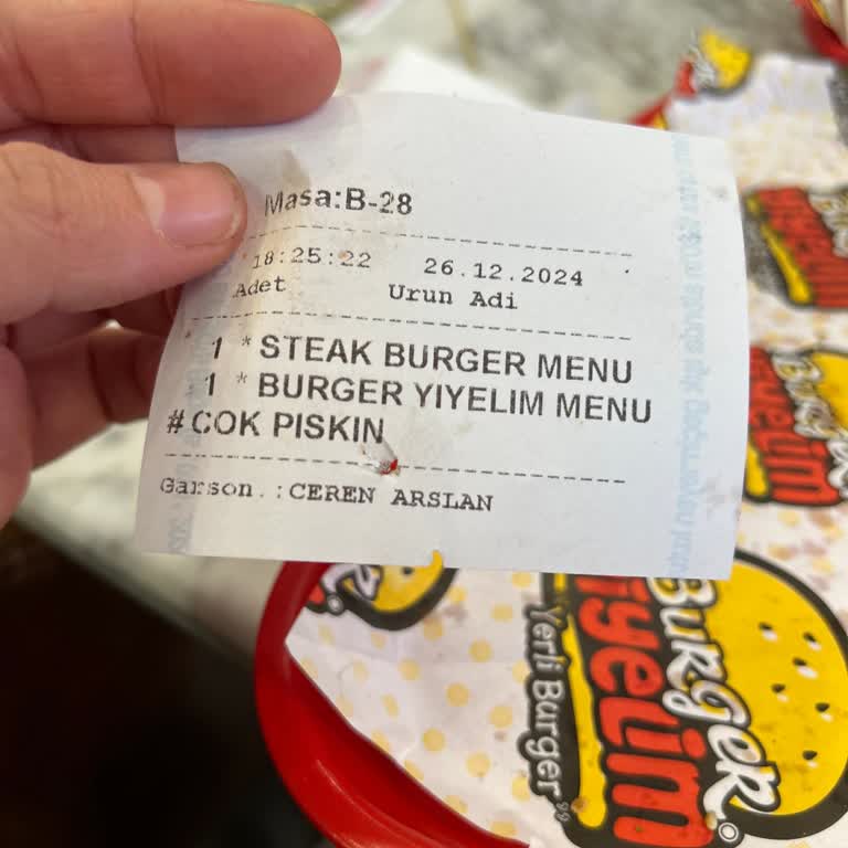 Hamilelikte Çiğ Et Krizi: Burger Yiyelim Cennet Şubesi