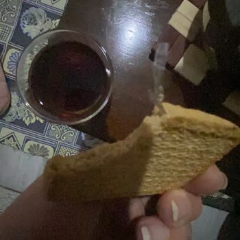 Bisküvide Plastik Parçası Bulundu