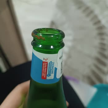 Kızılay Maden Suyu Şişesinde Küf: Sağlık Tehlikesi!