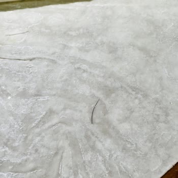 BİM'den Alınan Yufkada Hijyen Sorunu Ve Bayatlık