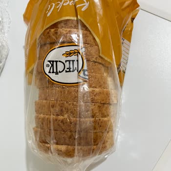 BİM'den Aldığım Küflü Tost Ekmeği Sorunu