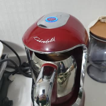 Korkmaz Kahve Makinesi Arızası: Misafirler Önünde Mağduriyet