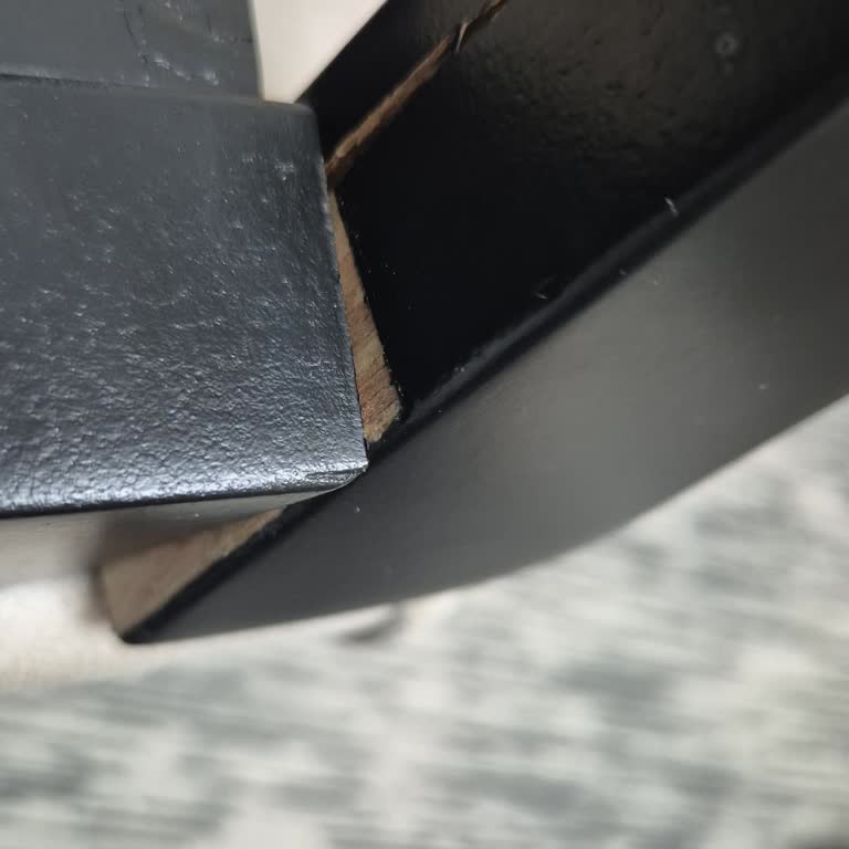 Bellona Sandalye Krizi: Kırık Ayaklar Ve Uzayan Bekleyiş