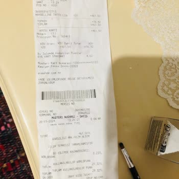 Maybelline Jel Eyeliner Ürünü Ve Eve Mağazasının İlgisizliği